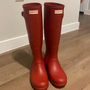 Authentic Hunter Women’s Original Tall Rain boots